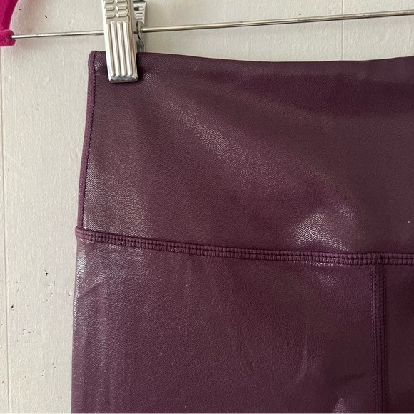 ZYIA Active Plum Metallic Light n Tight High Rise 7/8 Glitter Leggings Size 2 - Picture 3 of 8